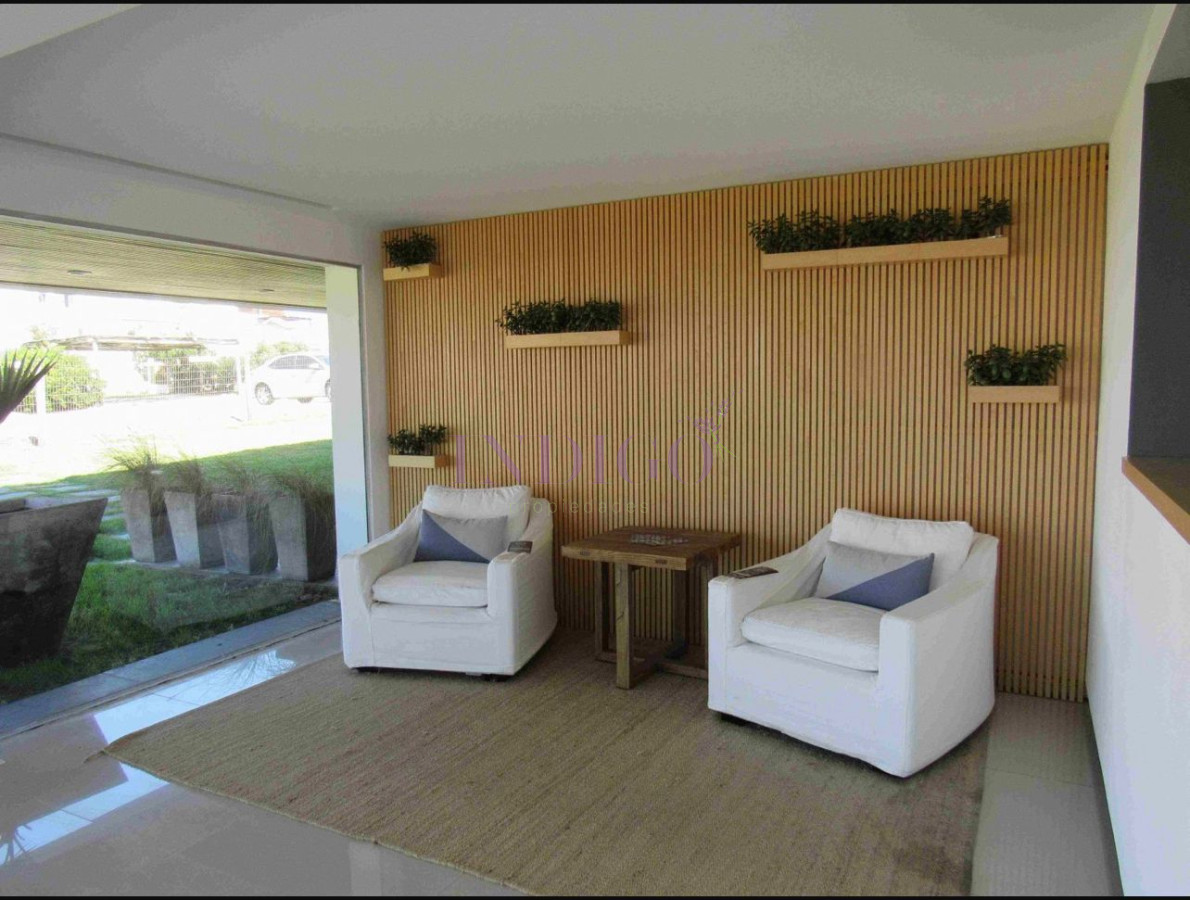 Apartamento Ref.585 - Alquiler 3 dormitorios Montoya