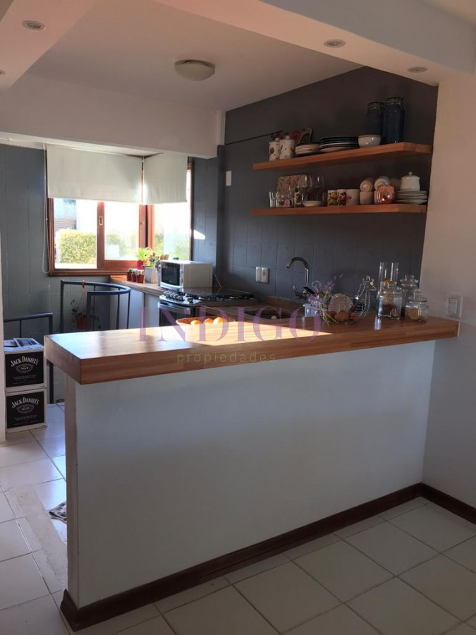 Apartamento Ref.185 - Apartamento en La Barra, 2 dormitorios *