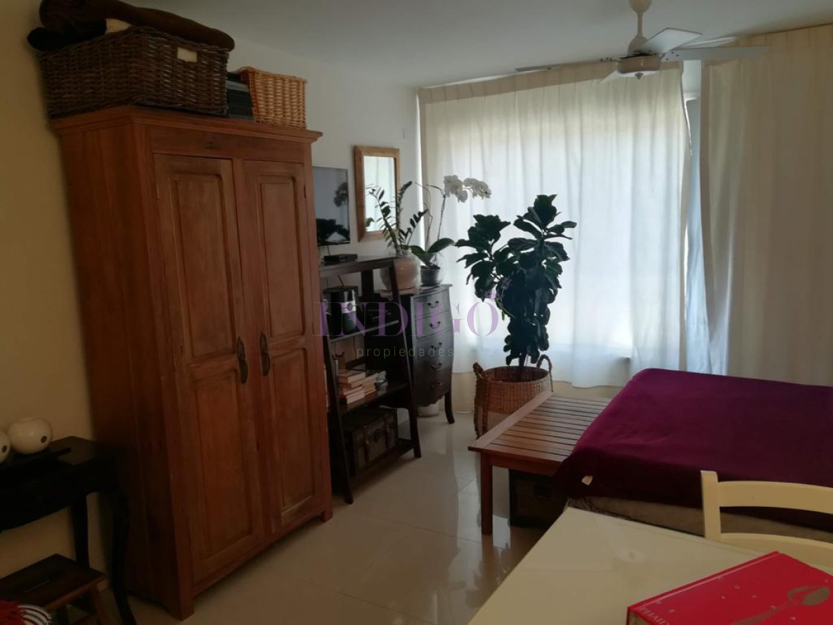Apartamento Ref.455 - En venta en la Península, Punta del Este