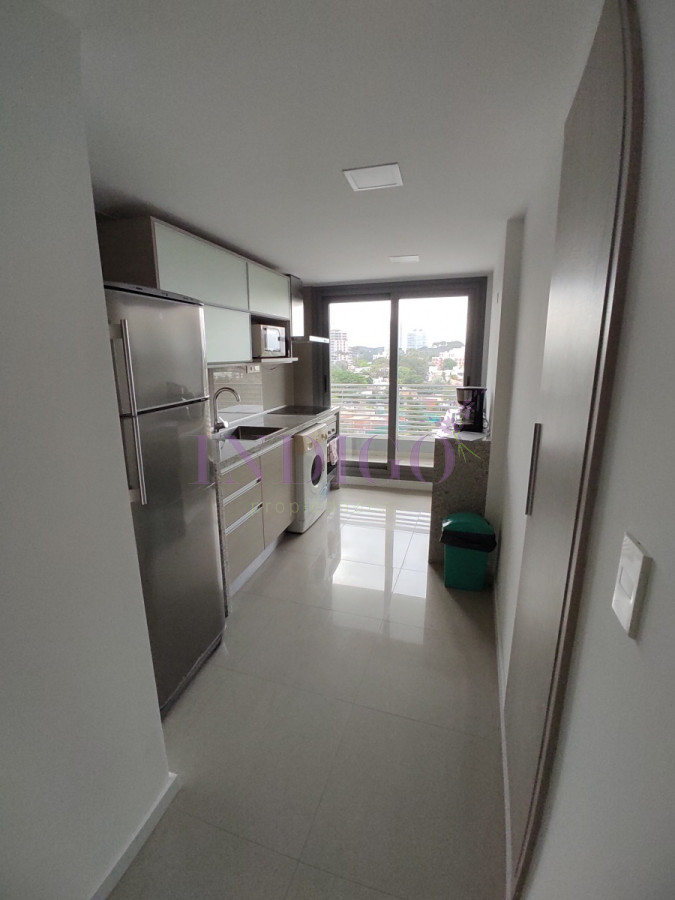 Apartamento Ref.224 - Muy buen departamento  en Mansa, 2 dormitorios .