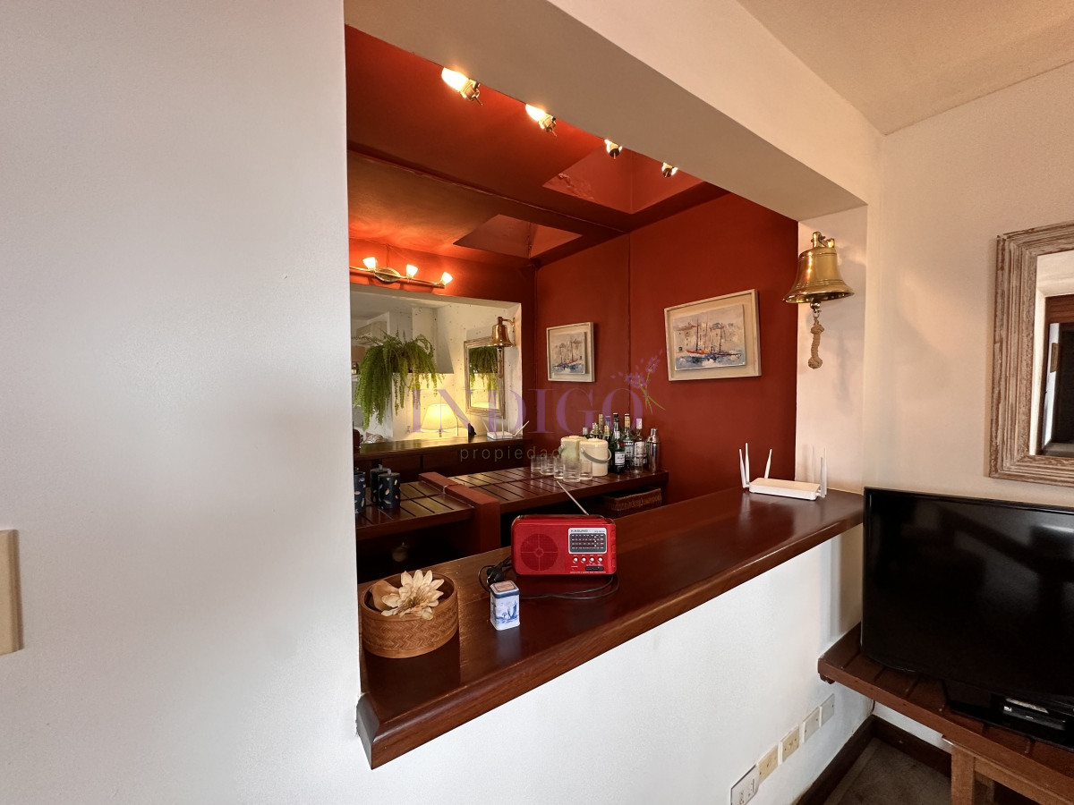 Apartamento Ref.15 - Muy lindo departamento en alquiler en Manantiales, 3 dormitorios , mas dependencia de servicio.