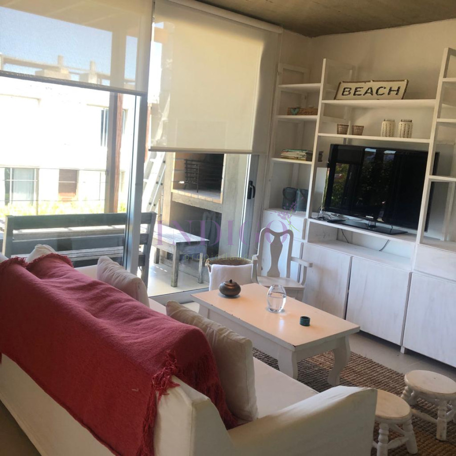 Apartamento Ref.500 - En alquiler en Manantiales, 3 dorm.