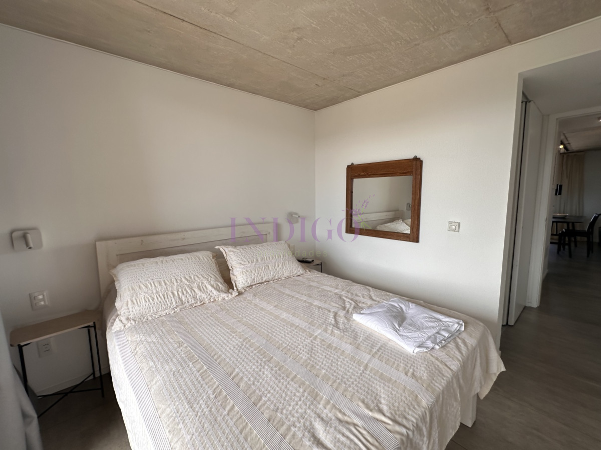 Apartamento Ref.1222 - En alquiler temporal, Penthouse en Manantiales, 3 ambientes.