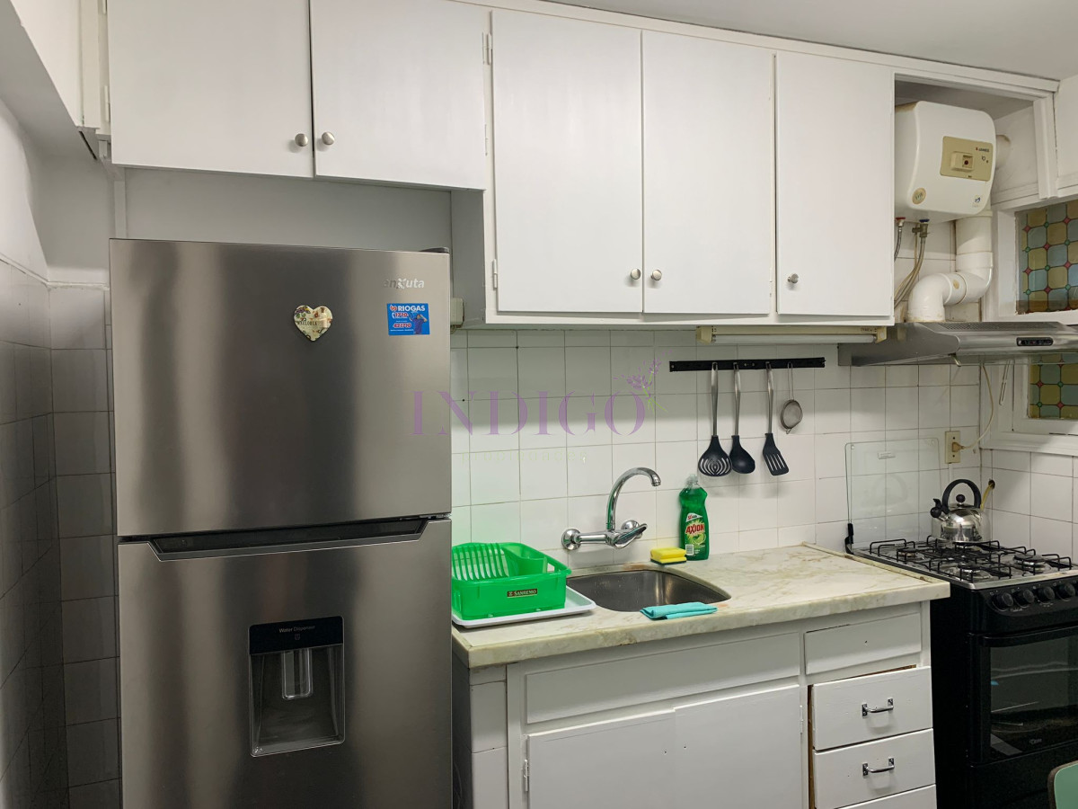 Apartamento Ref.486 - Departamento en venta de dos dormitorios, muy buena oportunidad.