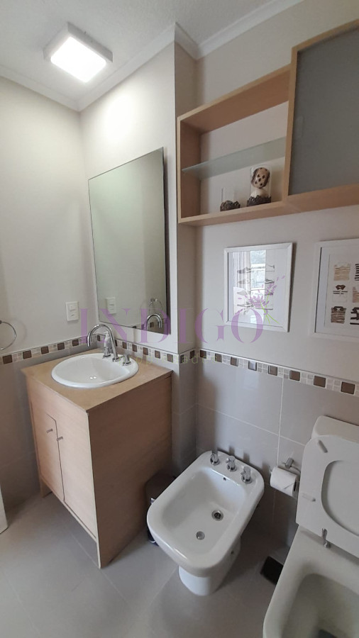 Apartamento Ref.8 - En Venta, Ocean Drive,2 dorm, Punta del Este