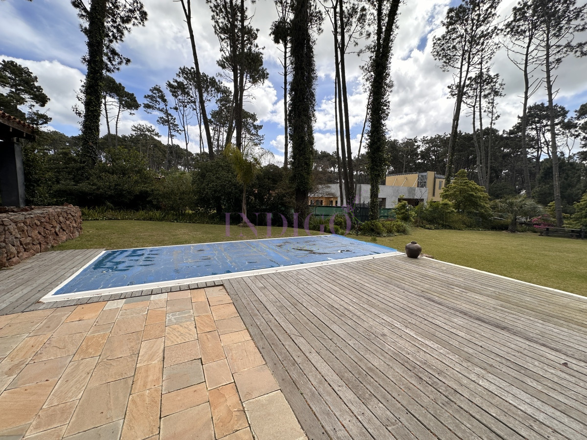 Casa Ref.1262 - Casa en barrio privado Laguna Blanca, en alquiler temporal