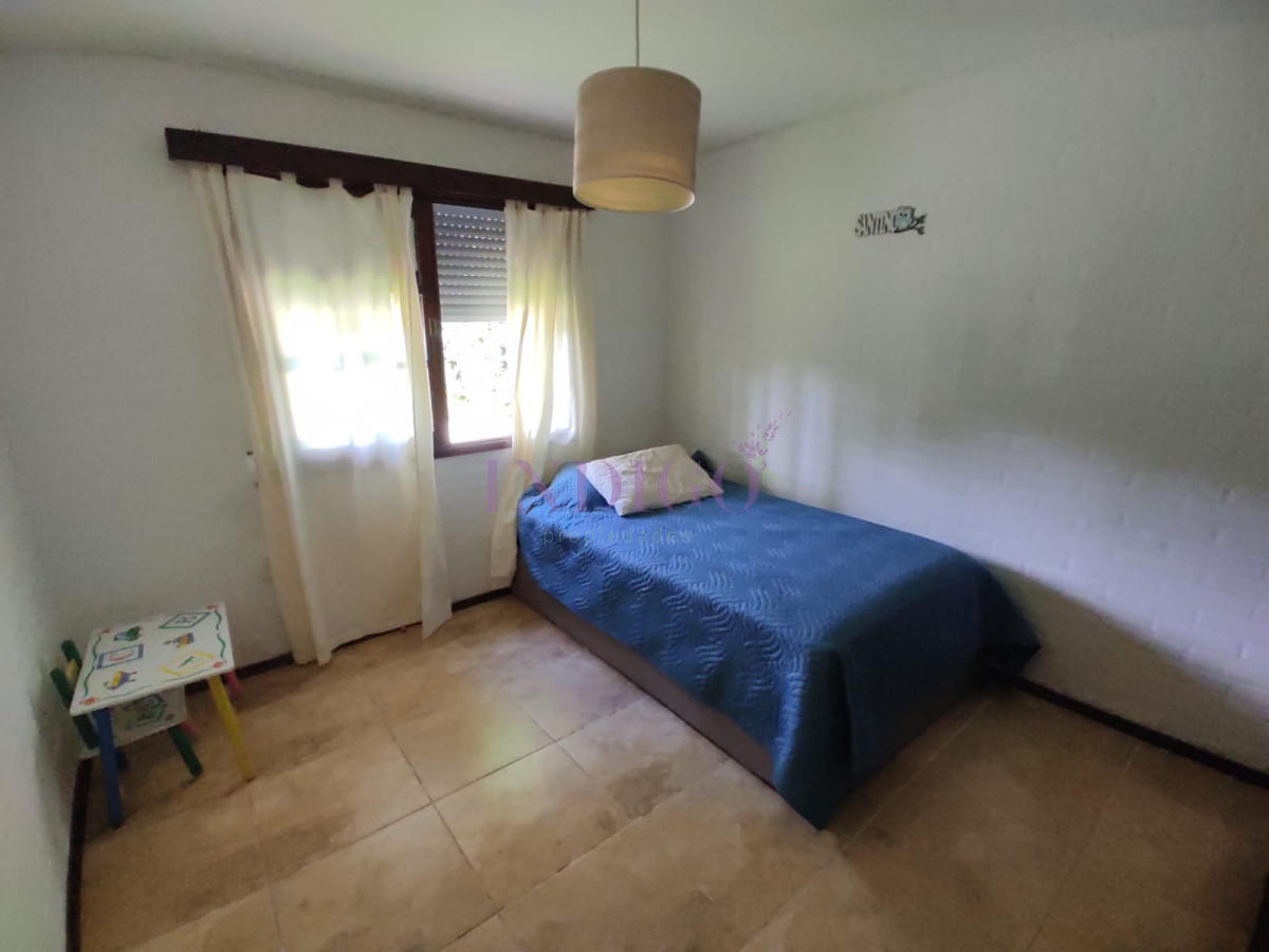 Casa Ref.488 - Casa con 3 Dormitorios, 2 Baños mas dependencia, piscina y parillero!