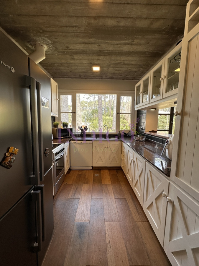 Casa Ref.1262 - Casa en barrio privado Laguna Blanca, en alquiler temporal