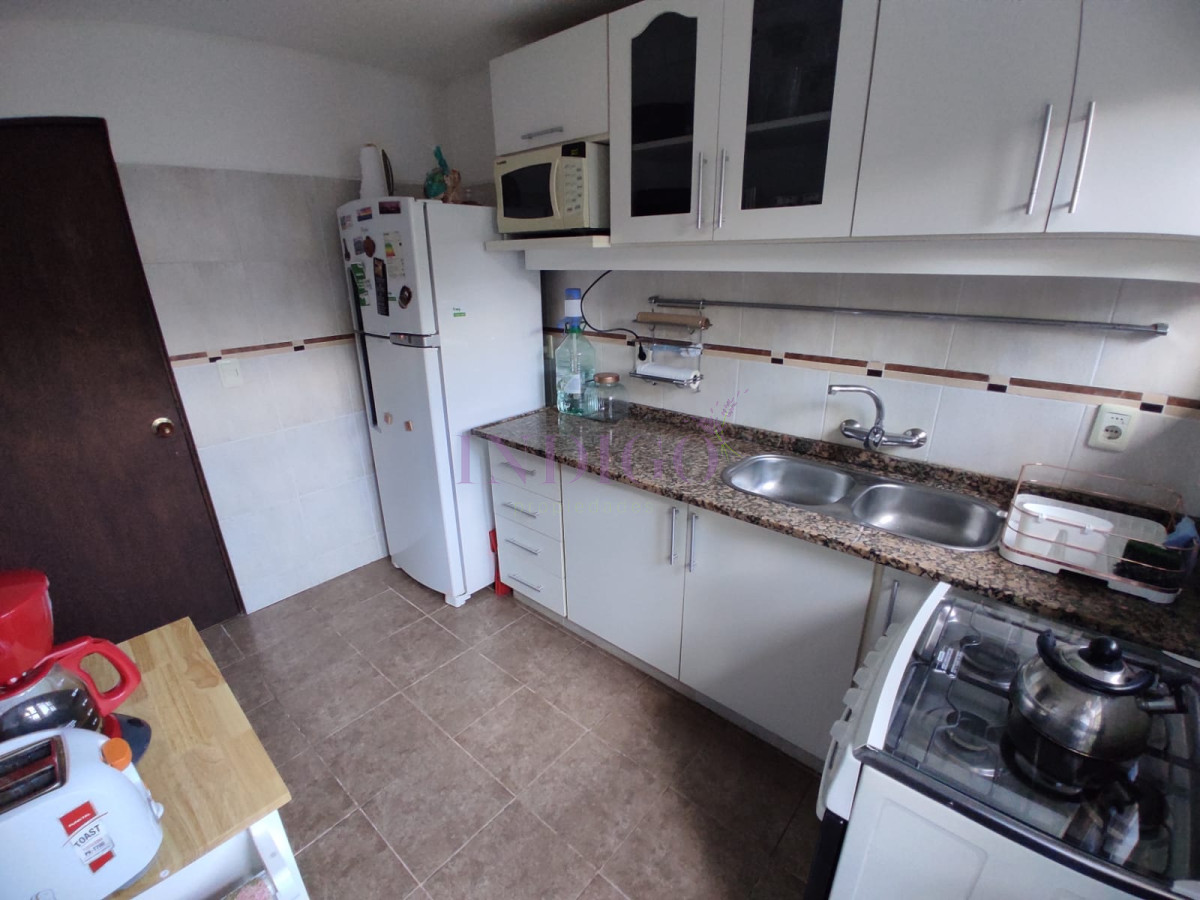Casa Ref.488 - Casa con 3 Dormitorios, 2 Baños mas dependencia, piscina y parillero!