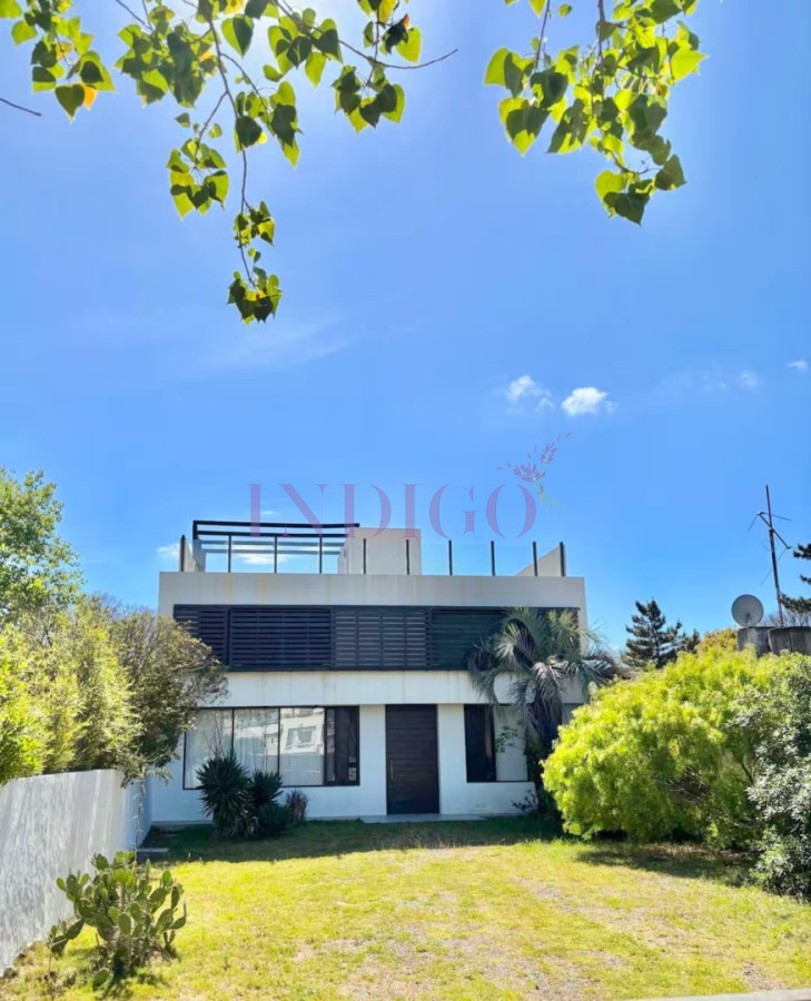 Casa en Alquiler en Manantiales - IDG1349C