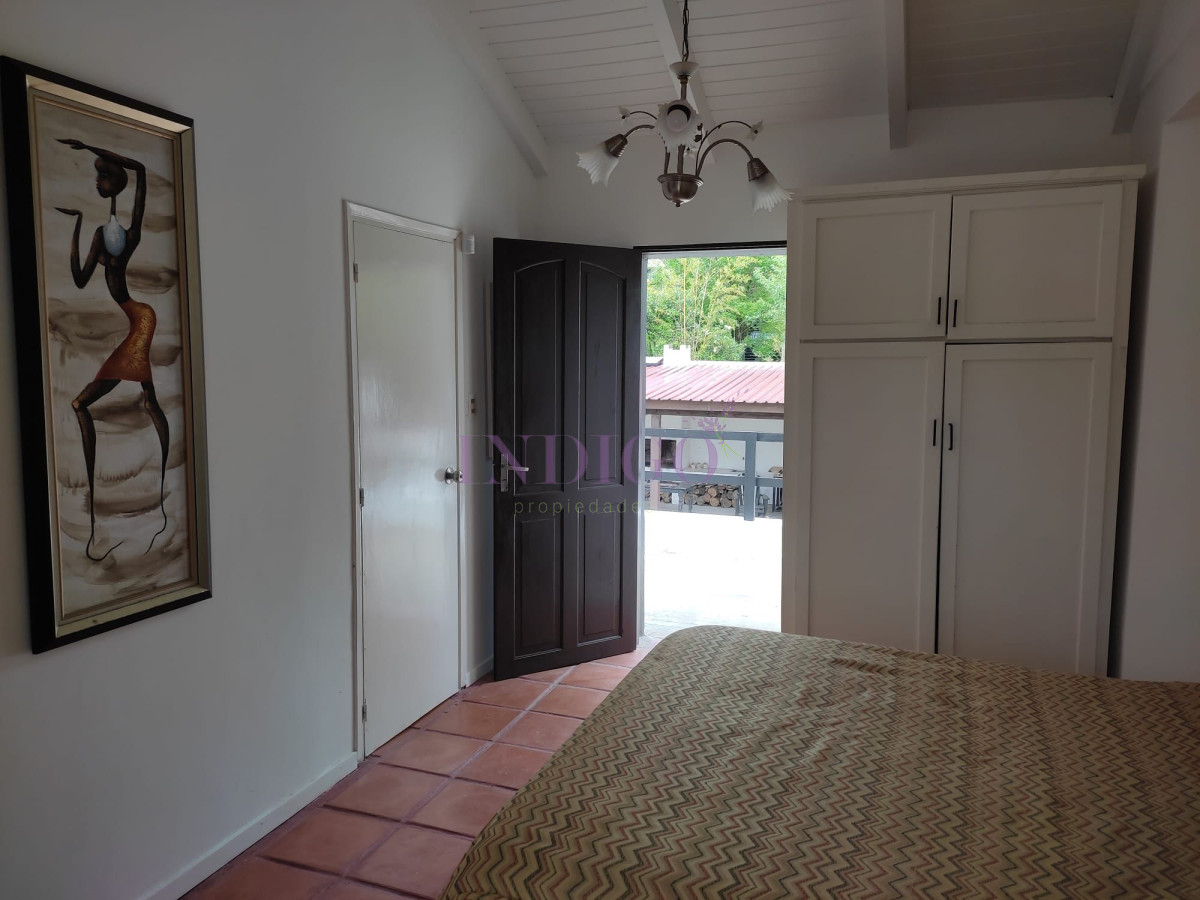 Casa Ref.779 - Casa en la barra, 4 dormitoritos y parrillero, zona muy tranquila!