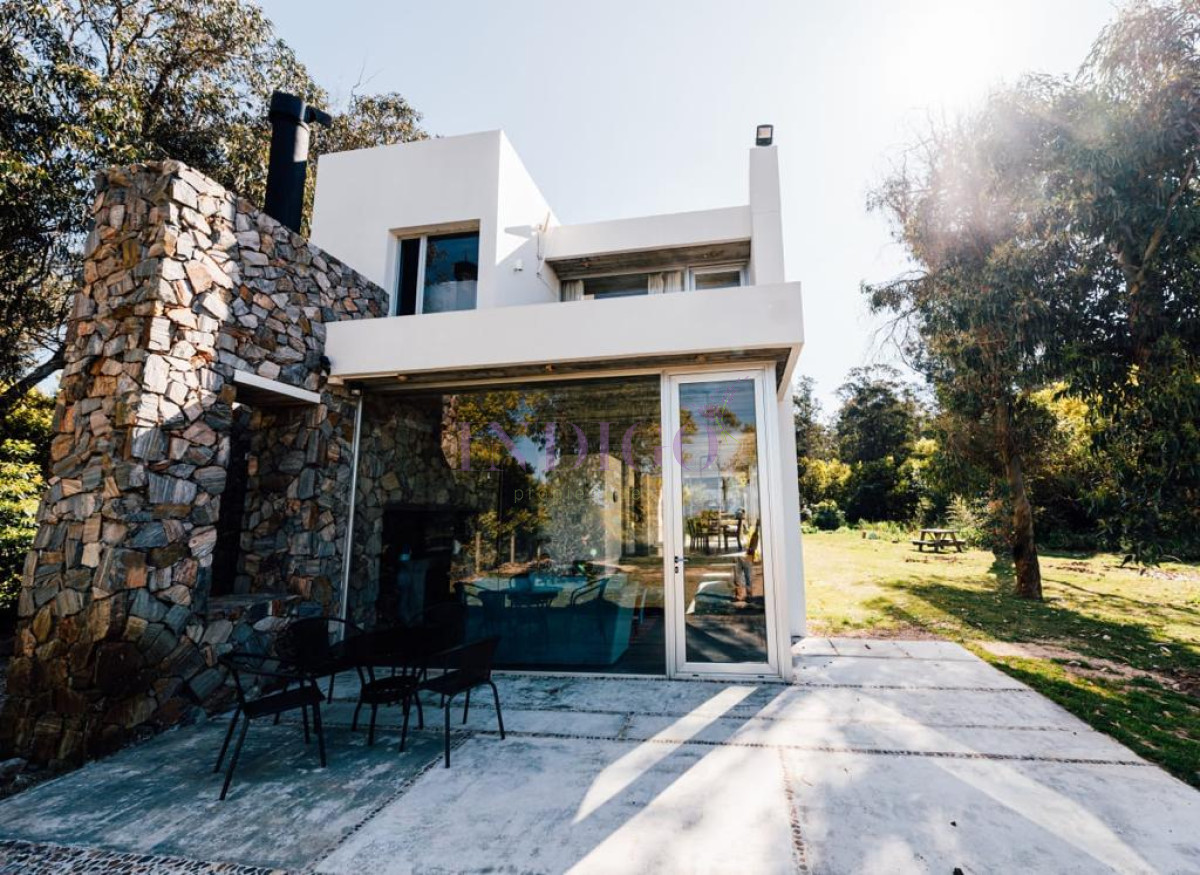 casa en  venta santa mónica en frente a la laguna, 2 dormitorios 2 baños - idg891c