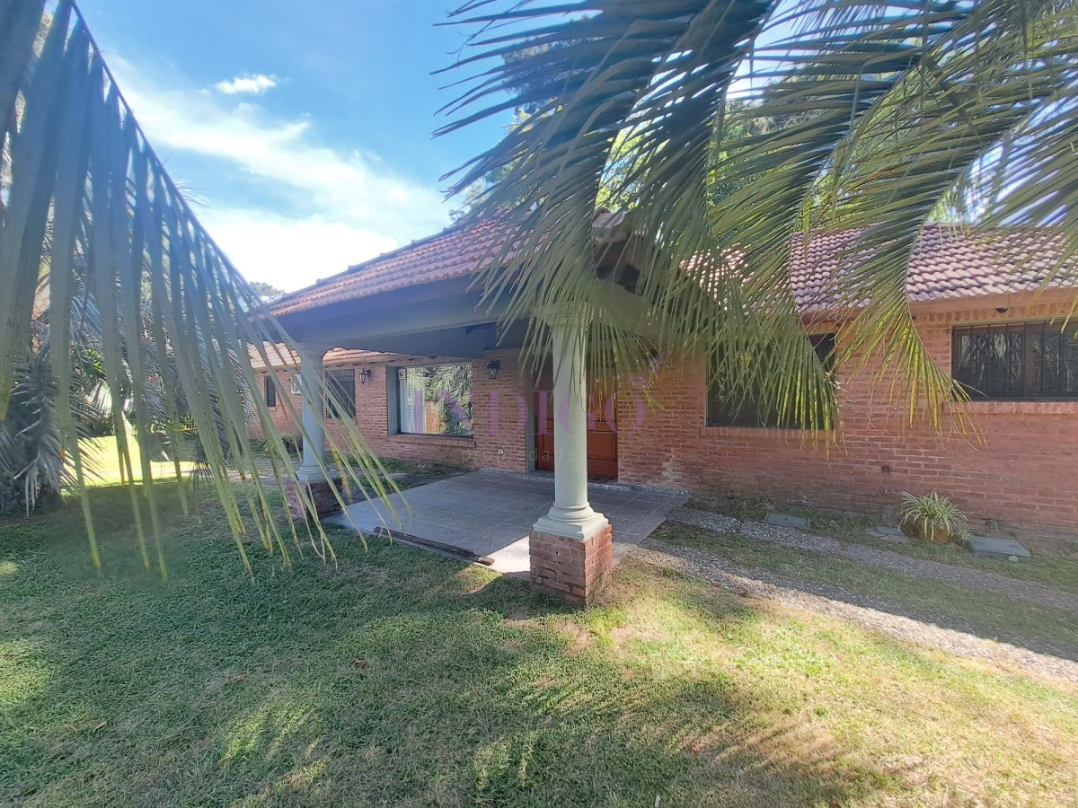 Casa en venta cantegril