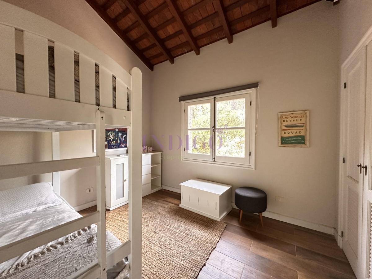 Casa Ref.1262 - Casa en barrio privado Laguna Blanca, en alquiler temporal