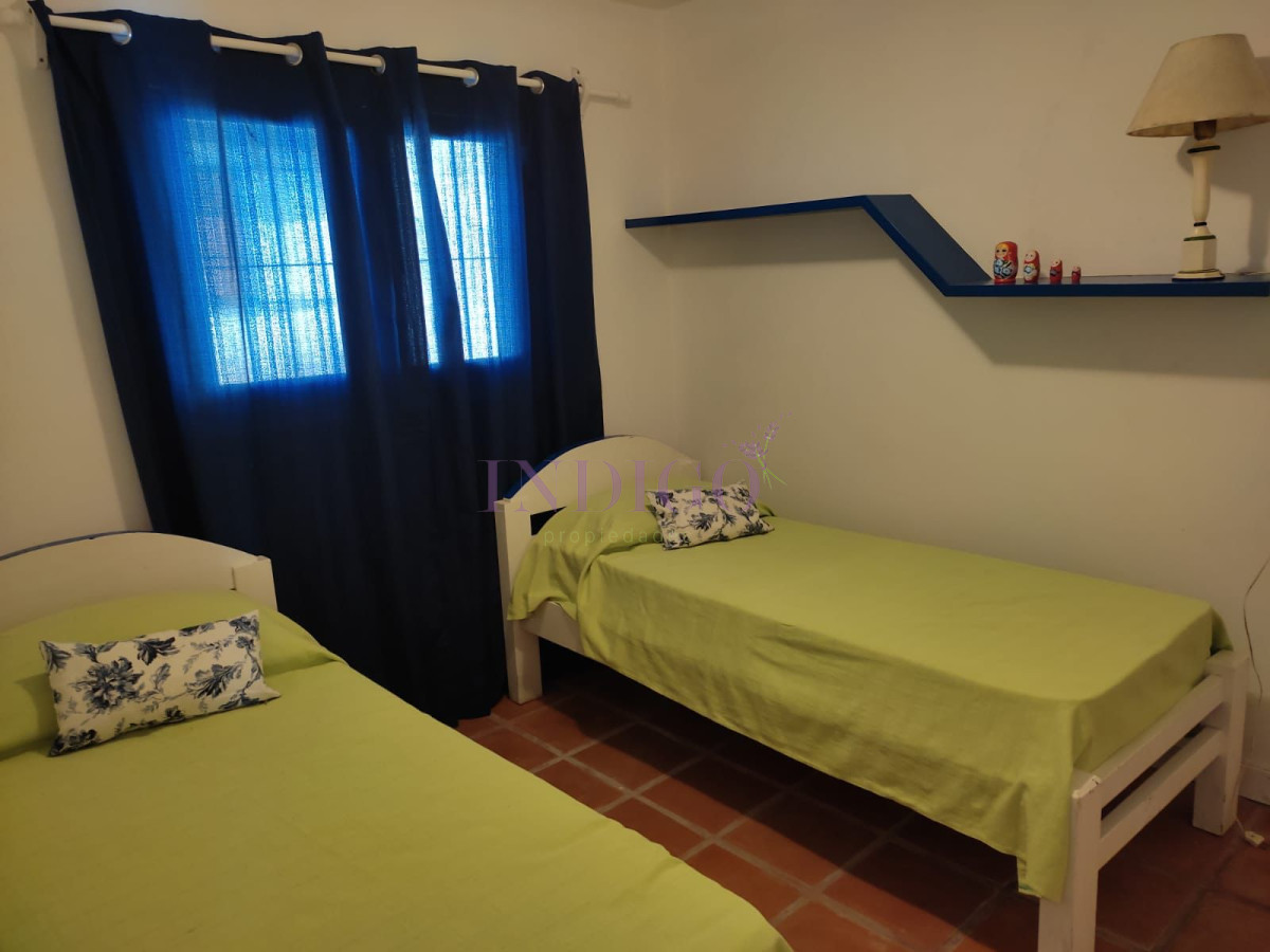 Casa Ref.779 - Casa en la barra, 4 dormitoritos y parrillero, zona muy tranquila!