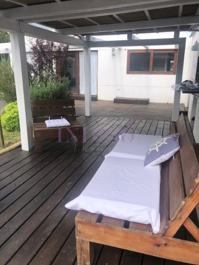Casa Ref.485 - Casa venta en Montoya, 5 ambientes.
