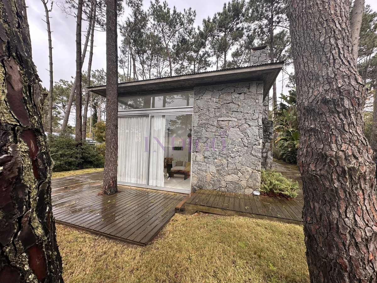 Casa Ref.1246 - Laguna blanca, casa en alquiler y venta.