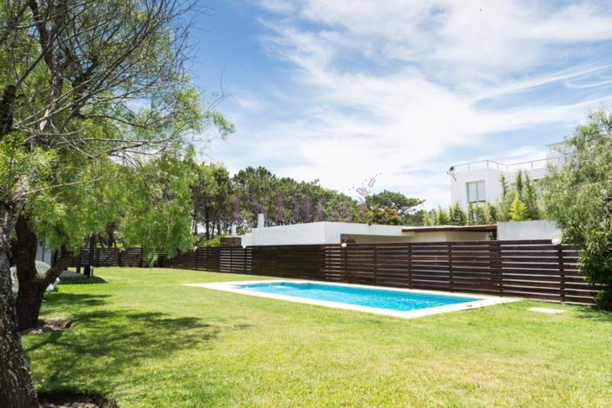 Casa Ref.840 - Casa en Manantiales, 3 Dormitorio 2 Baños