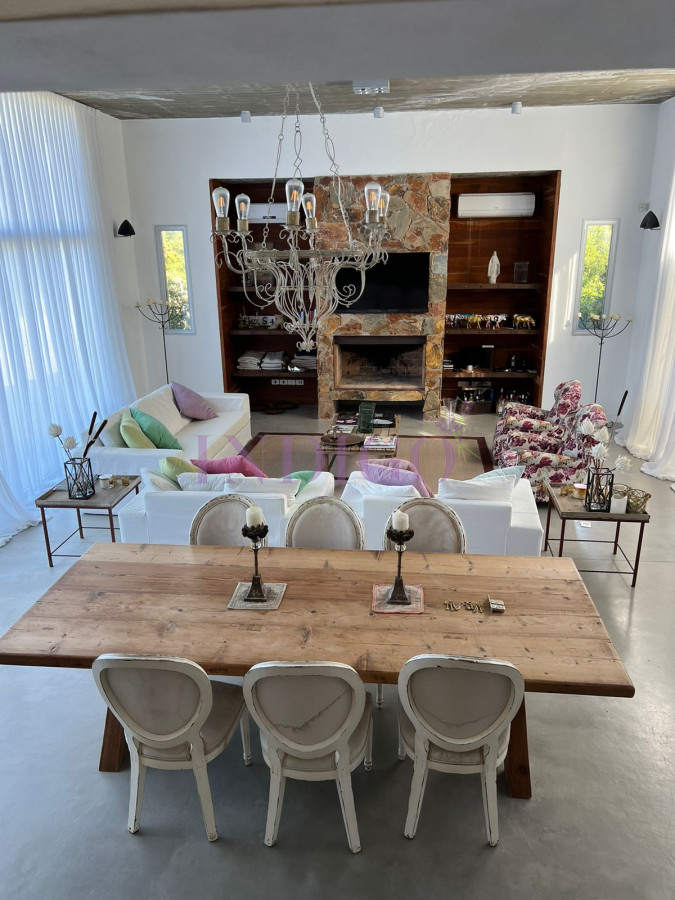 Casa Ref.1097 - casa en barrio Barra verde en alquiler