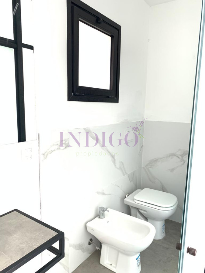 Casa Ref.851 - Casa en Montoya, 4 Dormitorios y 4 Baños, Parrillero y Piscina