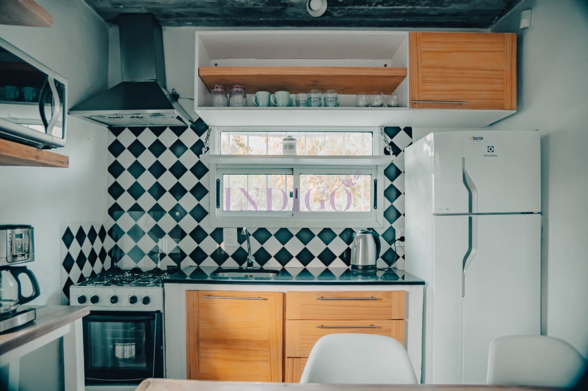 Casa Ref.768 - Casa en Santa Mónica con parrillero y piscina, 3 dormitorios y 2 baños