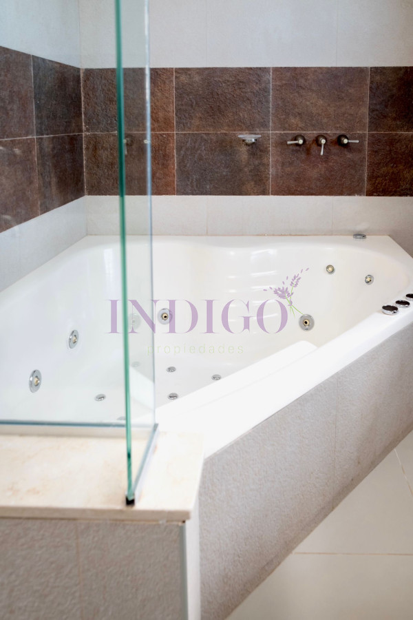 Casa Ref.840 - Casa en Manantiales, 3 Dormitorio 2 Baños