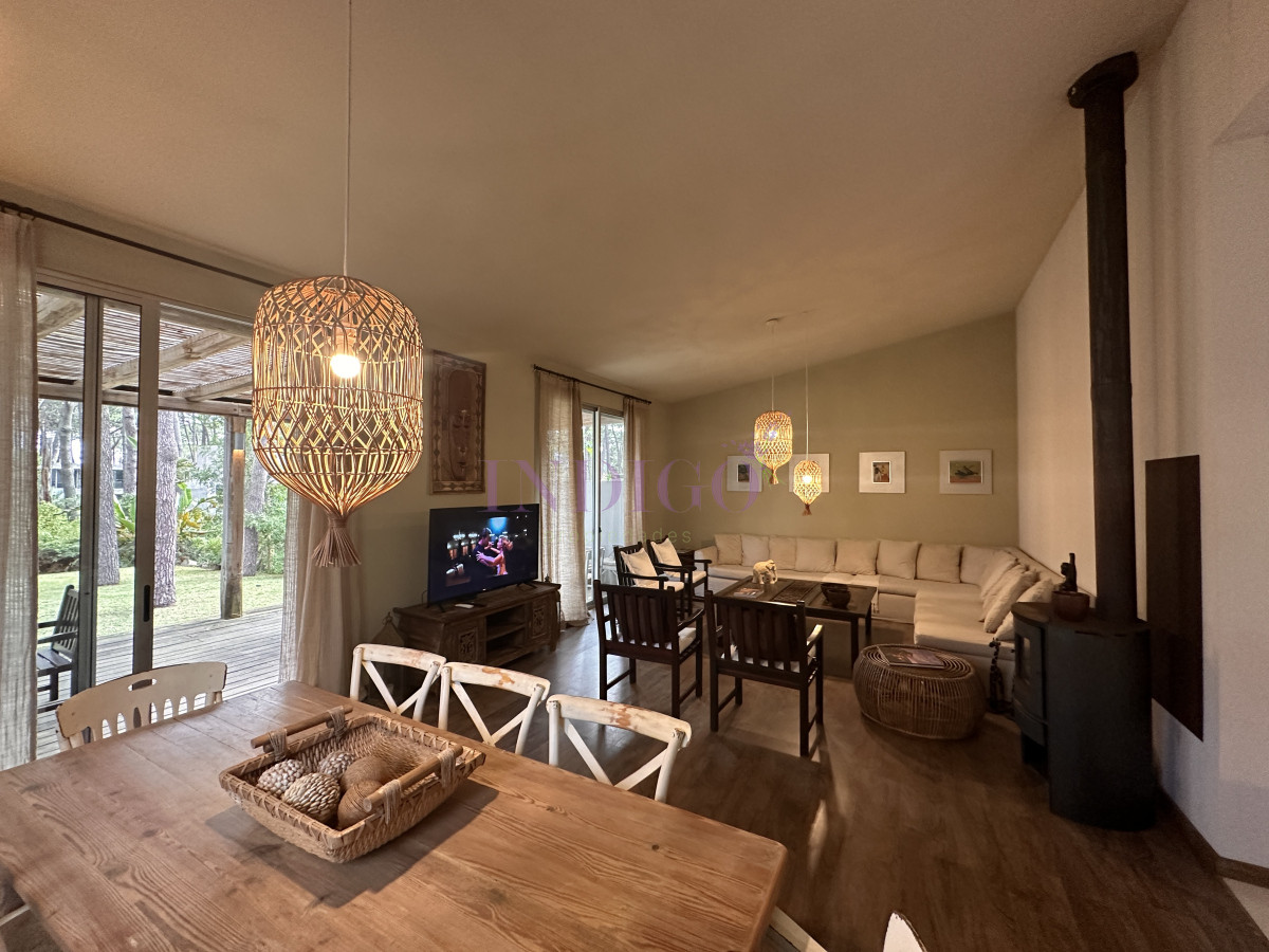 Casa Ref.142 - Casa en venta, Montoya, La Barra, 4 dorm.