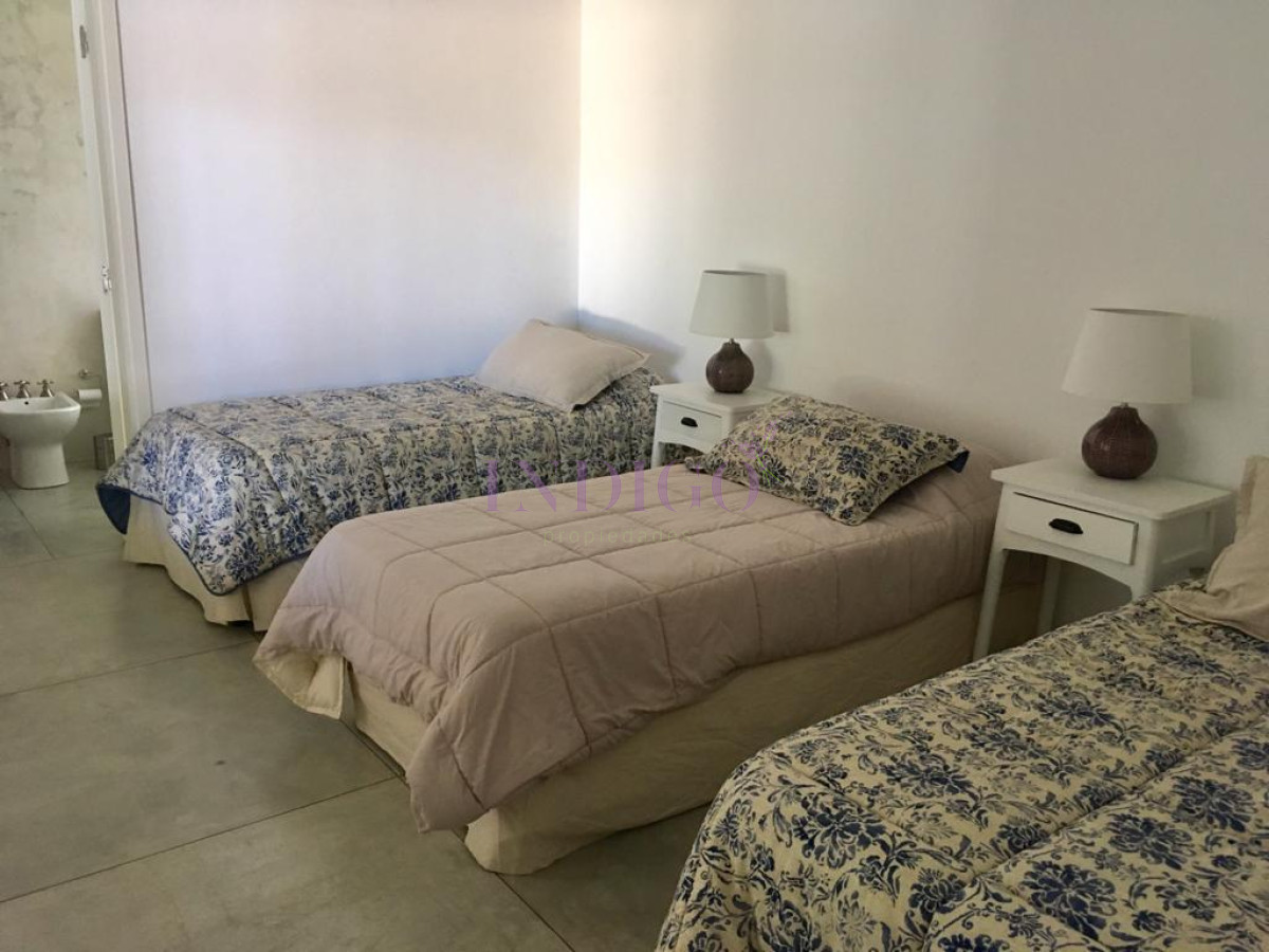 Casa Ref.770 - Casa en José Ignacio, 3 Dormitorio mas Playroom y Dependencia