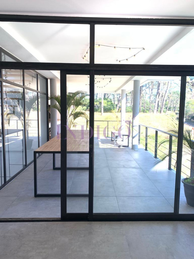 Casa Ref.851 - Casa en Montoya, 4 Dormitorios y 4 Baños, Parrillero y Piscina