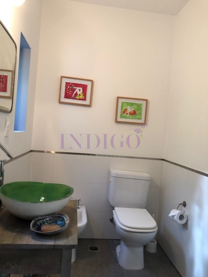 Casa Ref.416 -  Oportunidad muy linda casa en venta y  alquiler en la zona mas linda de Punta del Este!!!