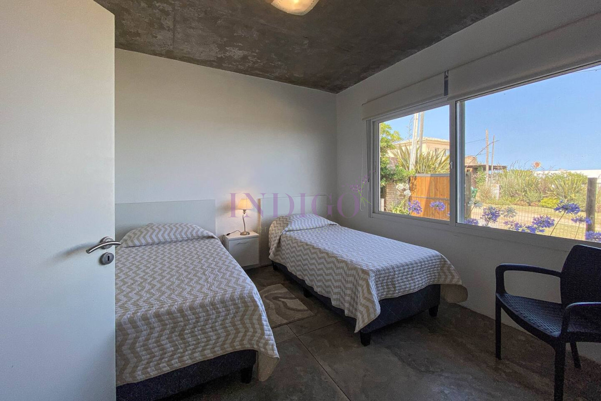 Casa Ref.747 -  En alquiler en el Chorro, manantiales, 3 dorm