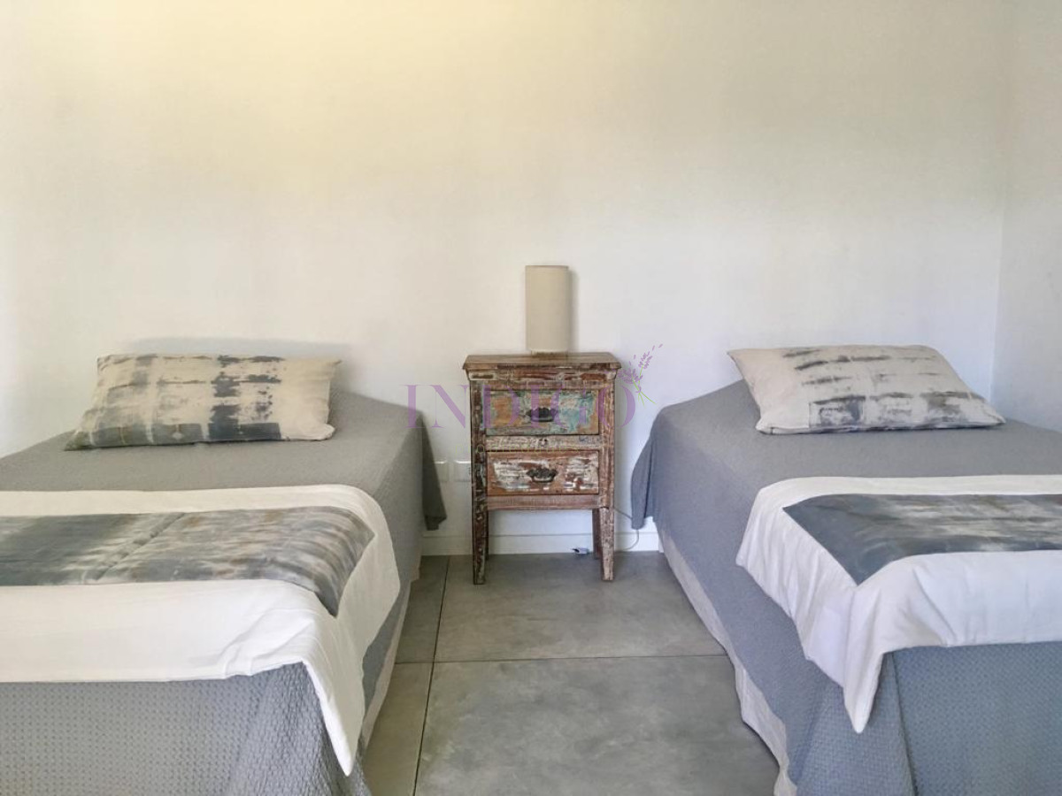Casa Ref.770 - Casa en José Ignacio, 3 Dormitorio mas Playroom y Dependencia