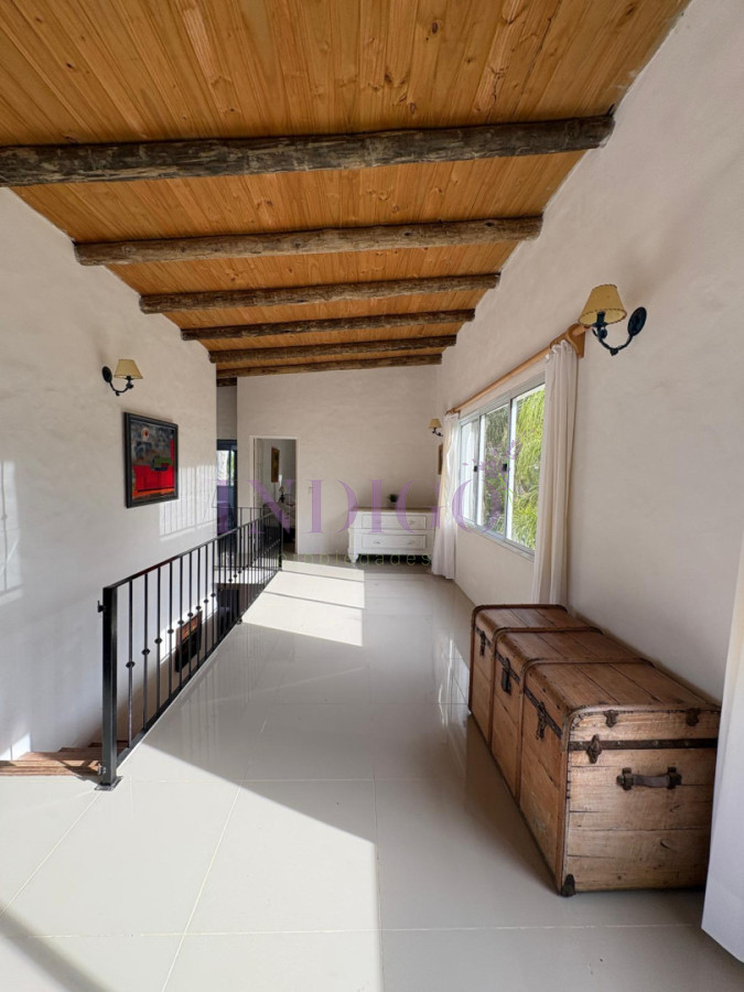 Casa Ref.444 - Alquiler casa  en Montoya, 4 dormitorios más servicio.