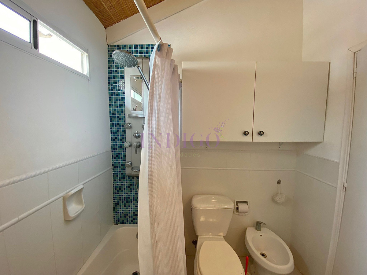 Casa Ref.1037 - En venta la barra de la ruta al mar
