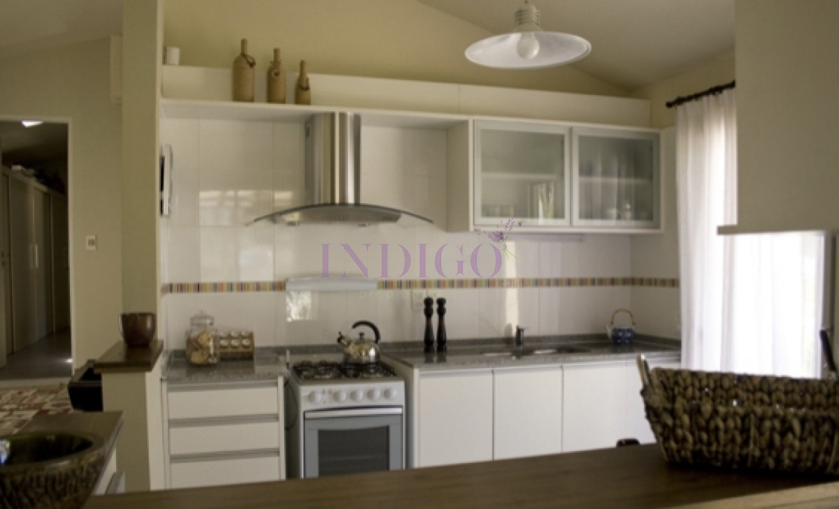 Casa Ref.142 - Casa en venta, Montoya, La Barra, 4 dorm.