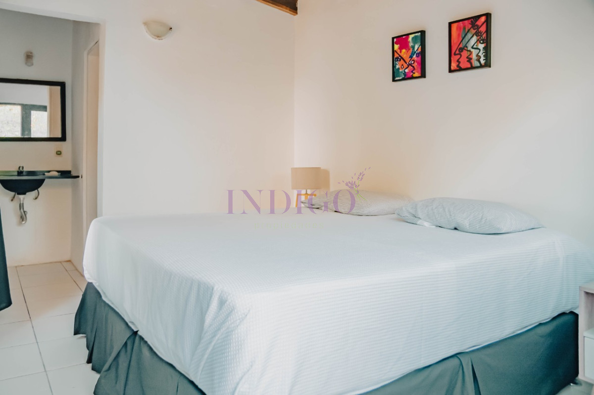 Casa Ref.768 - Casa en Santa Mónica con parrillero y piscina, 3 dormitorios y 2 baños
