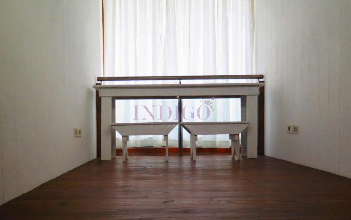 Casa Ref.799 - Casa en El Chorro, 2 Dormitorios y 3 Baños con Piscina!