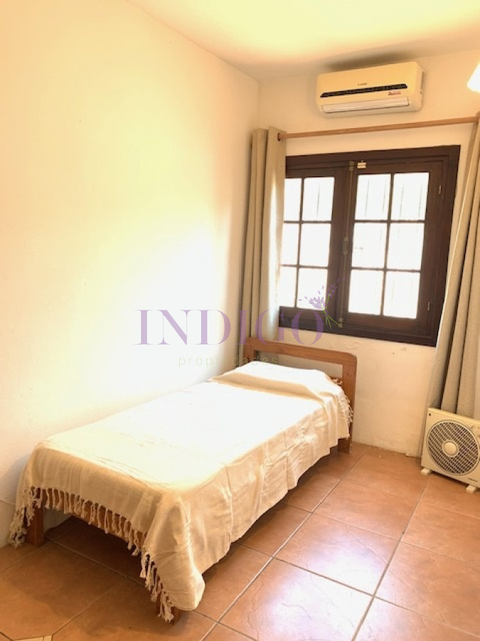 Casa Ref.737 -  Casa con piscina y parrillero en Manantiales, 3 dormitorios y 2 Baños