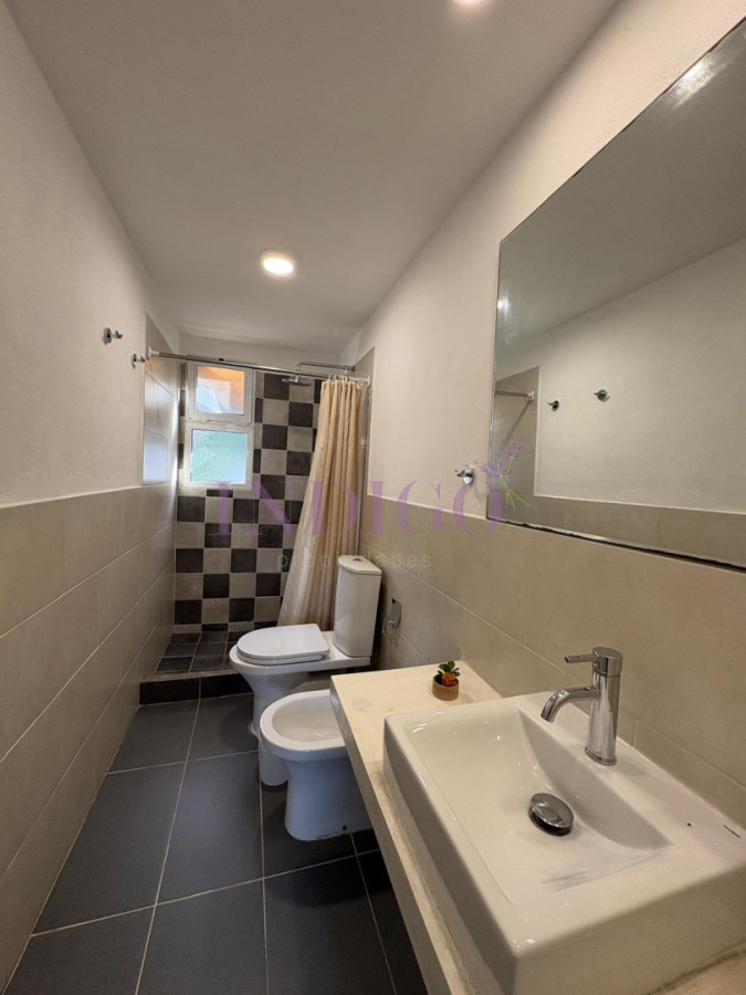 Casa Ref.747 -  En alquiler en el Chorro, manantiales, 3 dorm