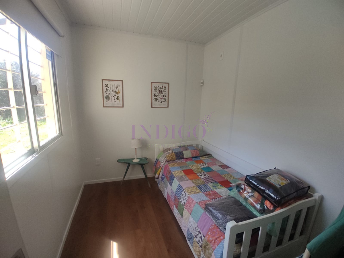 Casa Ref.897 - Casa alquiler calle 5 Balneario, 3 ambientes