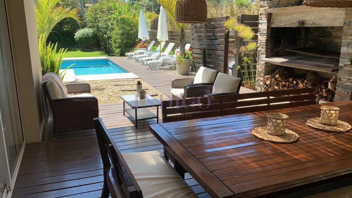 Casa Ref.90 - Muy buena propiedad en alquiler en Montoya.