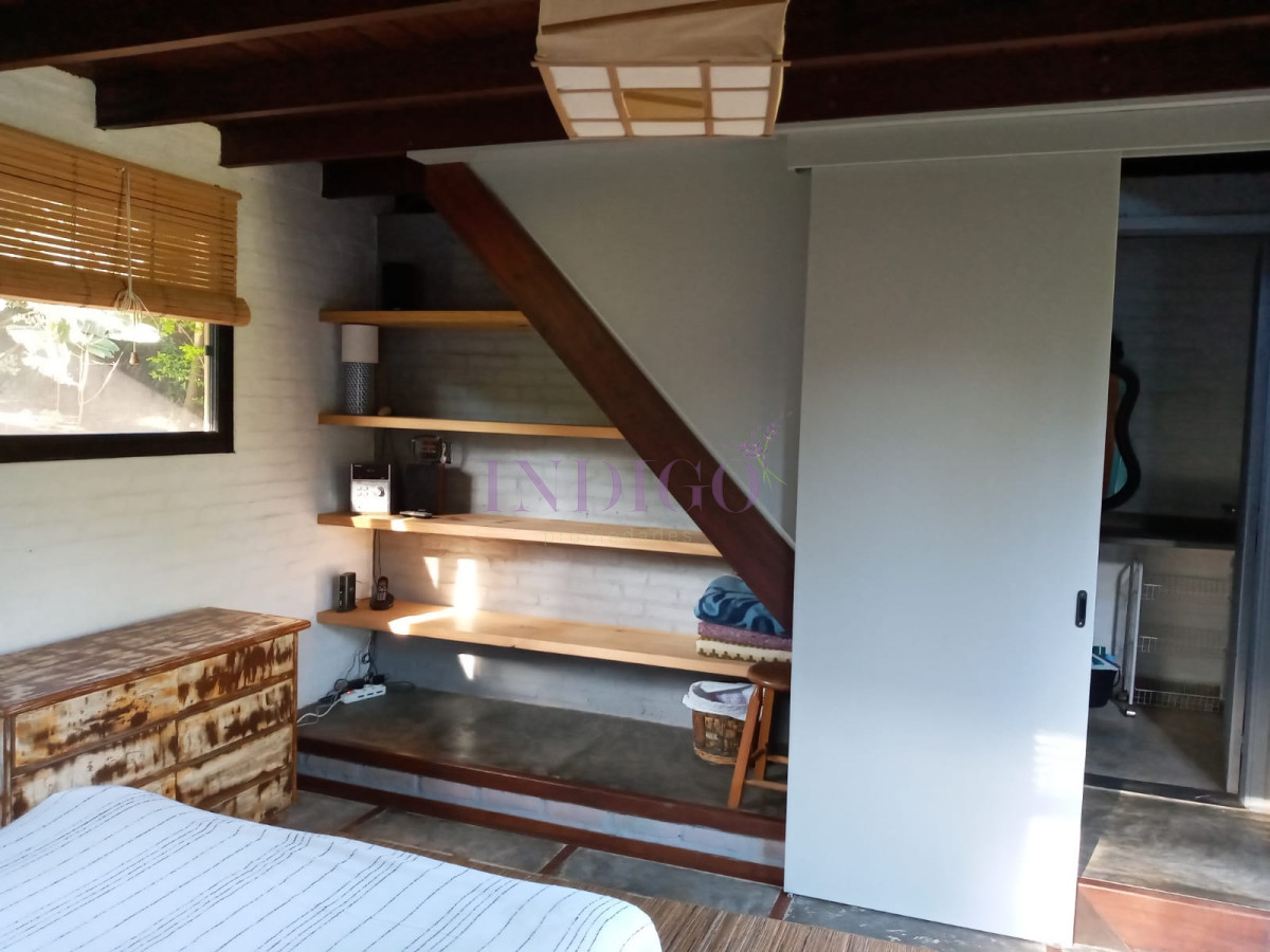 Casa Ref.215 - Casa en alquiler en Montoya, a metros del mar.