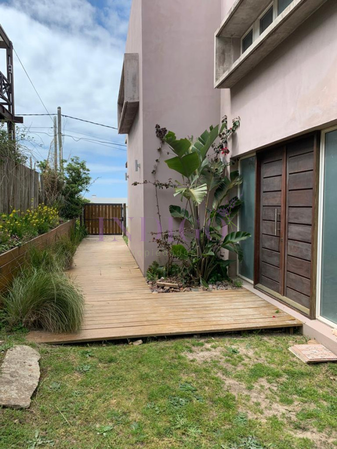 Casa Ref.747 -  En alquiler en el Chorro, manantiales, 3 dorm