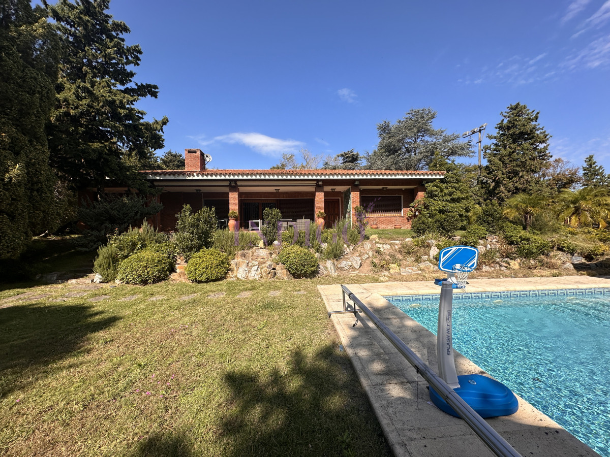 Casa Ref.1308 - Solanas, casa en venta, a 100 mts del mar.