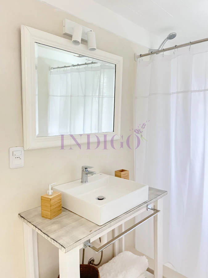 Casa Ref.251 - Casa venta en Montoya, 6 ambientes
