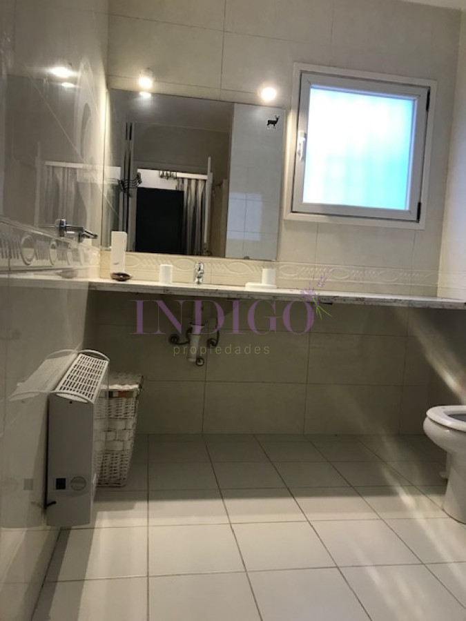 Casa Ref.416 -  Oportunidad muy linda casa en venta y  alquiler en la zona mas linda de Punta del Este!!!