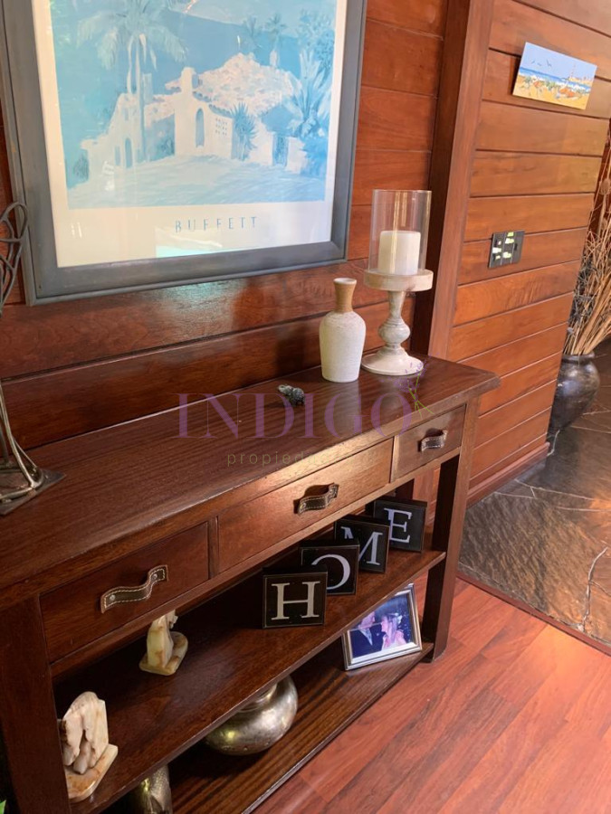 Casa Ref.12 - Casa en venta Avenida Roosevelt, Punta del Este 4 dormitorios .