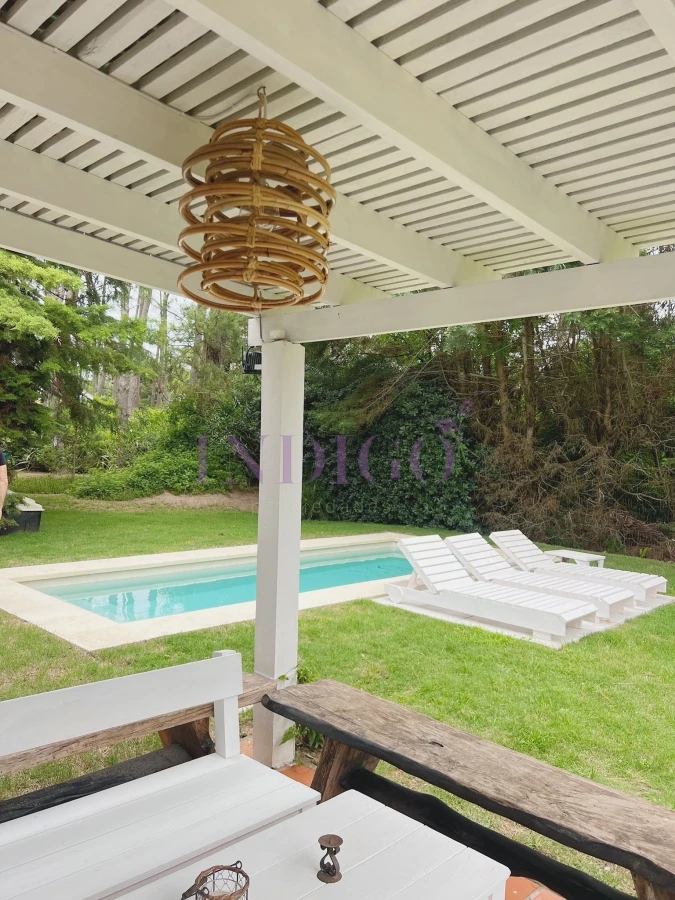 Casa Ref.251 - Casa venta en Montoya, 6 ambientes