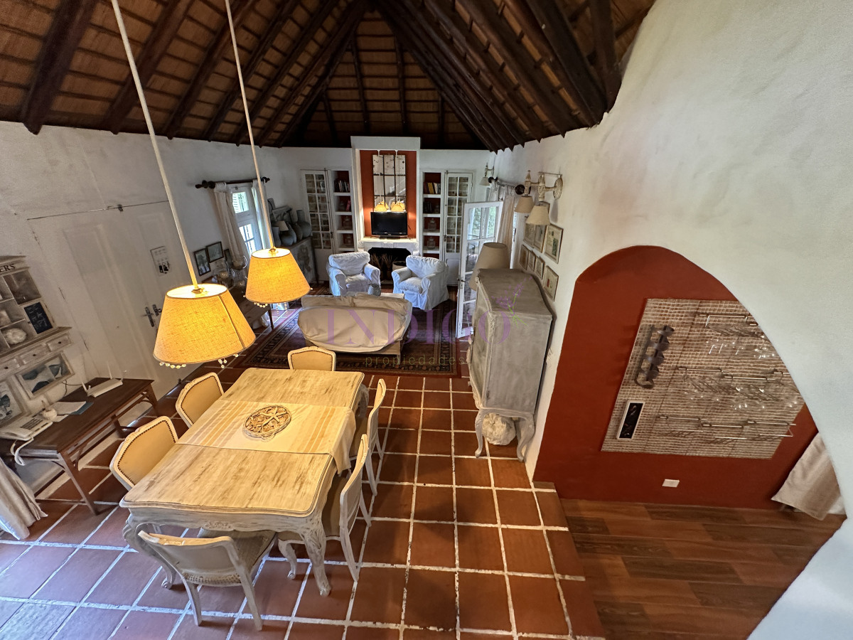 Casa Ref.1307 - Casa en venta en pinares