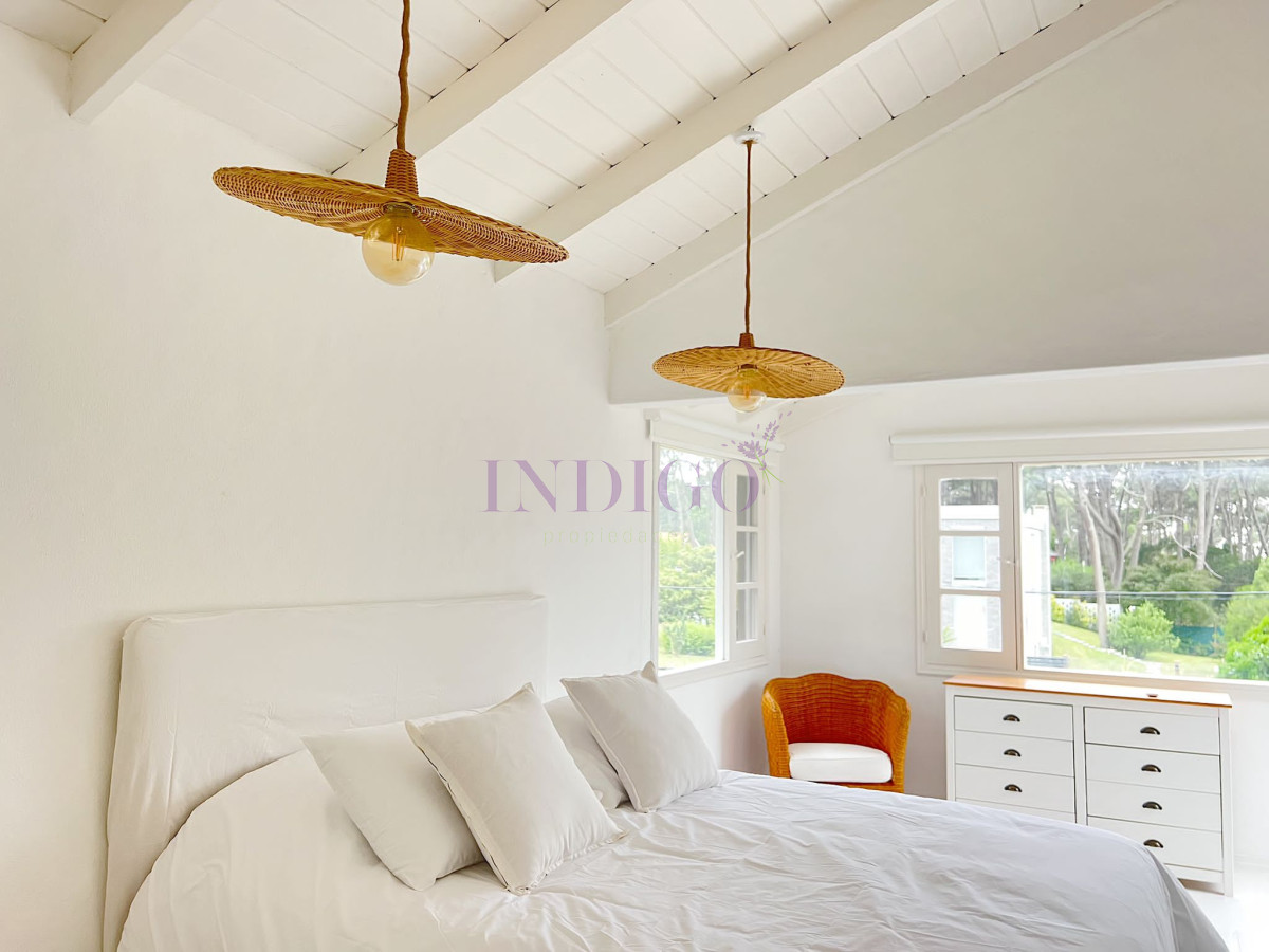 Casa Ref.251 - Casa venta en Montoya, 6 ambientes